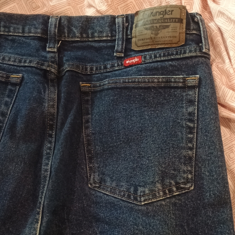 Wrangler Blue Denim Jeans with Red Logo Tab